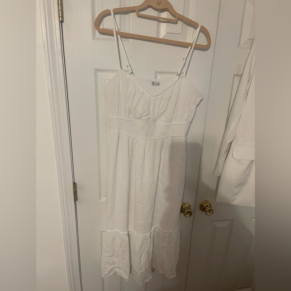 Smocked Waist Sweetheart Midi Dress